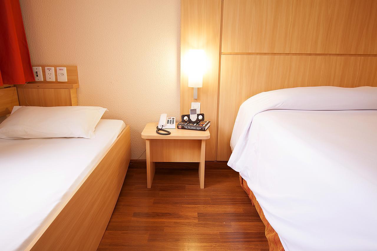 Ibis Curitiba Aeroporto Hotel Sao Jose dos Pinhais Luaran gambar